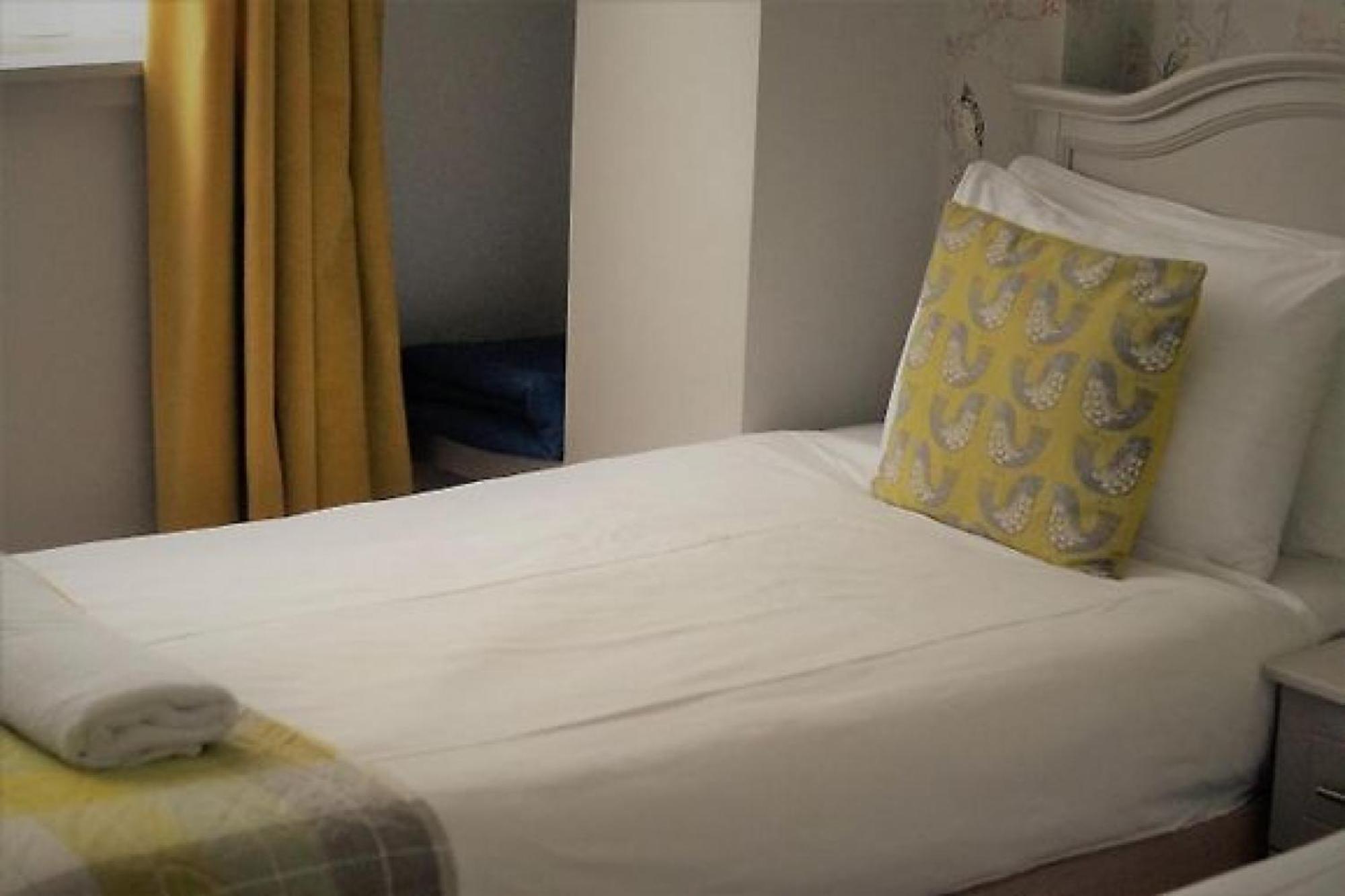 The Waterfront Townhouse Accommodation Kilkenny Dış mekan fotoğraf