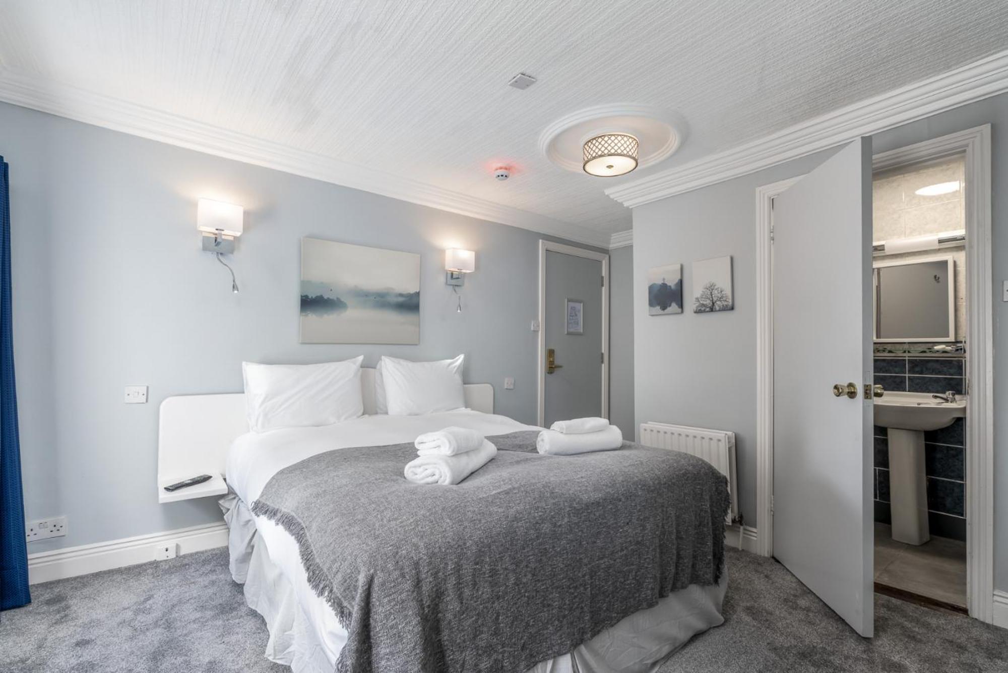 The Waterfront Townhouse Accommodation Kilkenny Dış mekan fotoğraf